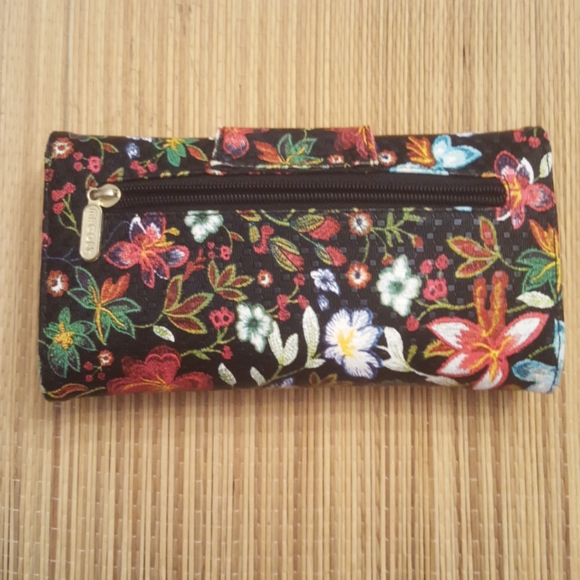 Wallet - Picture 2 of 4